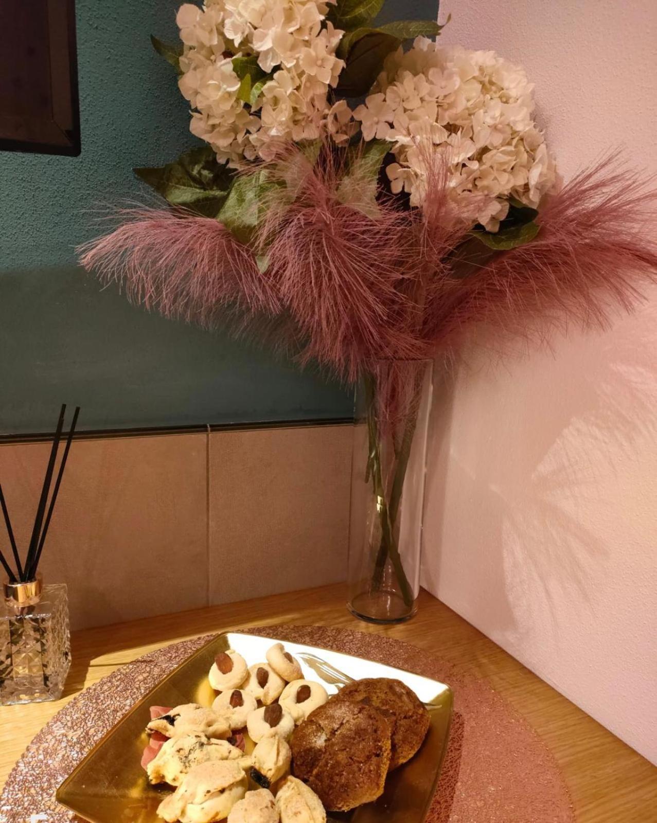 Lovely & Chic Rooms Nei Sassi มาเตรา ภายนอก รูปภาพ