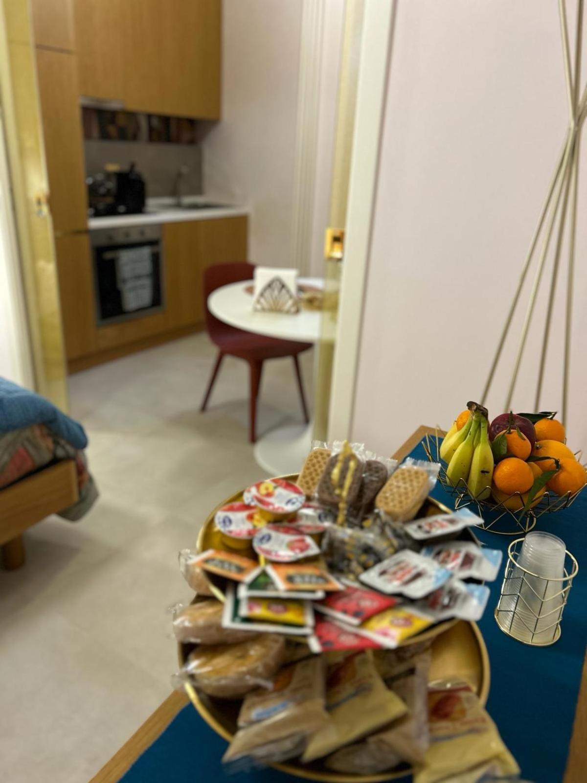 Lovely & Chic Rooms Nei Sassi มาเตรา ภายนอก รูปภาพ