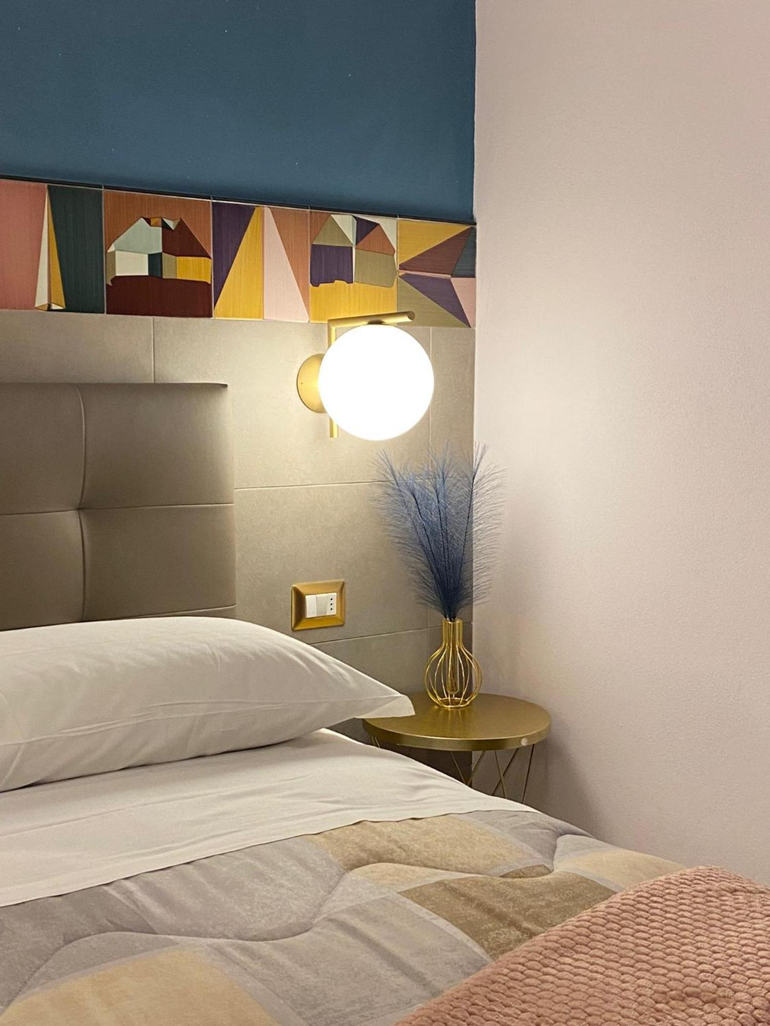 Lovely & Chic Rooms Nei Sassi มาเตรา ภายนอก รูปภาพ